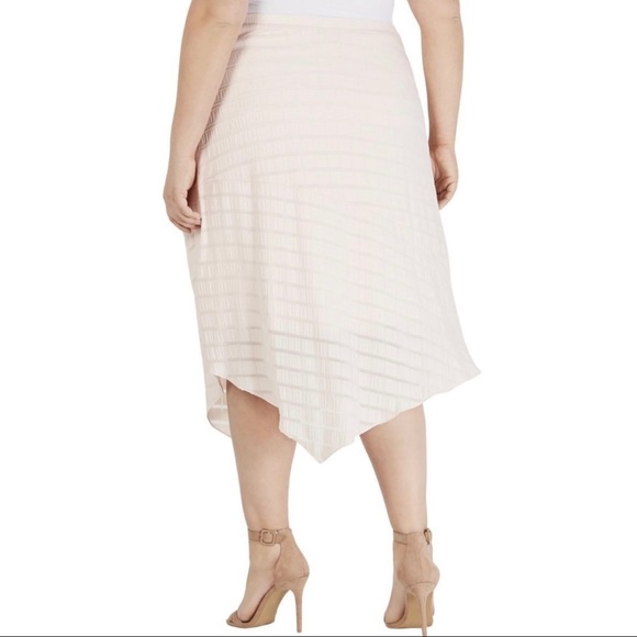 New Alfani Plus Textured Asymmetric Midi Skirt - Picture 2 of 2